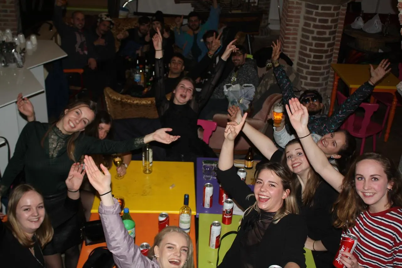Antwerp City Hostel 0*,